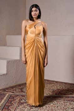 Mango georgette satin padded one-shoulder gown with button detailing. - Aza Fashions Gown For Women, Gown Pattern, One Shoulder Gown, Aza Fashion, Shoulder Sleeve, Indian Wedding, Types Of Sleeves, One Shoulder, Mango