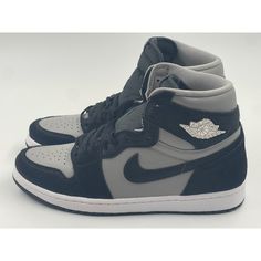 Nike Air Jordan 1 Retro Medium Grey M 10 / W 11.5 Dz2523-001 Women's Size:11.5 Men's Size: 10 Gray Jordan Sports Shoes, Nike Gray Jordan Shoes For Sports, Gray High-top Fade-resistant Basketball Shoes, Sports Jordan Shoes In Gray With Branded Insole, Gray High-top Basketball Shoes With Cushioned Footbed, Sporty Fade-resistant Gray Jordan Shoes, Gray Fade-resistant High-top Sneakers For Streetwear, Nike Jordan Low-top Gray Shoes, Custom High-top Gray Sneakers Fade-resistant