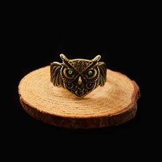 Fashion Vintage Cute Blue Eyes Owl Ring For Men Women Open Rings Silver Color Engagement Wedding Couple Ring Jewelry Gifts WholesaleDropshiping Support Style TRENDY Style Fashion Trendy Vintage Rings Type Wedding Bands Quantity 1pcs Package Opp bag Origin US(Origin) Occasion Daily Casual Party Wedding Club Occasion Party Model Number RI21Y0366-1 Metals Type Zinc alloy Material Metal Item Type Rings Gender Women Function Mood Tracker Fine or Fashion Fashion Compatibility All Compatible Wedding Couple Ring, Fake Lip Ring, Sequin Backdrop, Owl Ring, Open Rings, Coffee Fashion, Retro Ring, Gothic Rings, Couple Ring