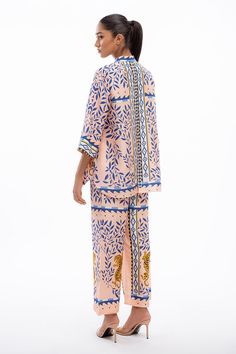 Fatin Luxury Pink Printed Sets, Luxury Cotton Patterned Sets, Luxury Fitted Printed Sets, Luxury Fitted Sets With Ikat Print, Luxury Festive Sets With Placement Embroidery, Luxury Designer Festive Sets, Traditional Luxury Sets With Vibrant Print, Luxury Fitted Set With Ikat Print, Luxury Multicolor Cotton Sets