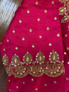 Ghagra Design, Exclusive Blouse Designs, Hand Embroidery Blouse, Pink Saree Blouse, Unique Saree, Maggam Blouse, Handmade Blouse, Hand Embroidered Blouse, Long Gown Design