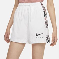 Nike Sportswear Dm8302-100 Women's White Polyester Statement Shorts Size S R437 Description Nike Sportswear Dm8302-100 Women's White Polyester Statement Shorts Size S R437. Product Detail Brand: Nike Model: Nike Sportswear Dm8302-100 Department: Women's Color: White Please Message Me If You Have Any Questions. I Stand By All Of My Items Before And After Purchase. Please See My Feedback. We Do Not Combine Shipping Unless It’s At Least 7 Orders To Combine. If You Ask Us To Cancel An Auction All Th Statement Shorts, Cute Pjs, Nike Pro Shorts, Nike Models, Nike Sweater, Shorts Nike, Vintage Beaded Dress, Long Sleeve Blouse Pattern, I Stand