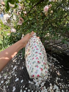 Cath Kidston Floral Tote Bag Vintage Style Handbag With Flower Print. - Etsy Ukraine Beige Floral Print Crossbody Shoulder Bag, Vintage Cream Crossbody Bag, Vintage Cream Shoulder Bag With Detachable Strap, Vintage Shoulder Bag With Adjustable Strap For Spring, Vintage Cream Crossbody Shoulder Bag, Vintage Cream Shoulder Bag With Detachable Handle, Vintage Bags With Detachable Strap For Spring, Vintage Everyday Shoulder Bag For Spring, Retro Beige Shoulder Bag For Spring