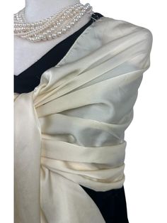 Satin Shawl Scarf Wrap. Satin Polyester feels like silk  This scarf is available in various colours, please check out there other listings r message me. This fasionable versatile shawl can be used to dress up an outfit for a special evening, a wedding or as a neck scarf. Effortlessly give a dress a new look by simply adding this shawl. Perfect as bridesmaid gifts or wedding favours, the perfect gift for any occasion. Mix and match with similar or contrast color jewelry, soaps, hand lotions or a Elegant Cream Sashes For Formal Occasions, Elegant White Silk Scarf For Party, Cream Shawl For Evening, Elegant Formal Wrap, Classic Silk Shawl For Formal Occasions, Silk Wedding Wrap Shawl, Elegant Silk Wraps For Wedding, Elegant Silk Wedding Wrap, Elegant Silk Wedding Wraps