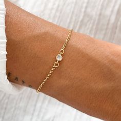 * A B O U T * O U R * B R A C E L E T* CZ BRACELET This lovely bracelet features a delicate circle CZ, crafted with 18K gold plating. Adjustable and simply dainty, it's perfect for everyday wear. The minimalist design makes it ideal for layering with other bracelets, adding a touch of sparkle to any outfit. * D E T A I L S * * 18K Gold Plated * Tarnish Free * Adjustable ∙ ∙ ∙ ∙ ∙ ∙ ∙ ∙ ∙ ∙ ∙ ∙ ∙ ∙ ∙ ∙ ∙ ∙ ∙ ∙ ∙ ∙ ∙ ∙ ∙ ∙ ∙ ∙ ∙ * E T S Y * S H O P MORE SOLID GOLD EARRINGS: https://www.etsy.com/sh Dainty Resizable Chain Bracelet For Everyday, Dainty Resizable Chain Bracelet, Minimalist Bracelets With Adjustable Length, Dainty Chain Bracelet With Adjustable Length, Adjustable Rose Gold Diamond Bracelet For Everyday, Minimalist Resizable Chain Bracelet For Everyday, Adjustable Jubilee Diamond Bracelet For Everyday, Adjustable Dainty Diamond Jubilee Bracelet, Adjustable Dainty Diamond Bracelet