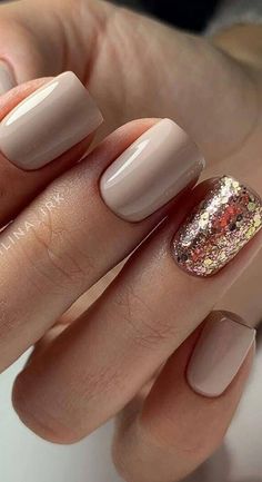 Holiday Nail Ideas, Holiday Nail, Cute Gel Nails, Short Acrylic Nails Designs, Cat Kuku, Neutral Nails, Dipped Nails, Fabulous Nails