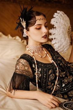 Romantic 1920s jewelry that complements your 20s outfits. Various collections of on-trend 1920 accessories, including 1920s bracelet as well as flapper earrings. Find more roaring 20s jewelry at BABEYOND. Free shipping on orders over $100 and 14-day unconditional return. 1920s Jewelry Roaring 20s, 1920s Photoshoot, 20s Headpiece, 20s Jewelry, 1920s Hair Accessories, Prohibition Party, 1920s Glamour, Flapper Headpiece, Roaring 1920s