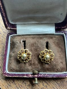 VINTAGE 9k  post earrings from UK Circa 1970's Unmarked but tested 9k Butterfly backs are marked 9k  11mm EXCELLENT CONDITION 2.2 grams FREE SHIPPING! Antique box not included- for photo only. Vintage 14k Gold Filigree Earrings, Vintage 14k Gold Earrings, Vintage 14k Yellow Gold Earrings, Antique Gold Screw Back Earrings, Victorian Yellow Gold Earrings With Screw Back, Antique Gold Earrings With Screw Back, Vintage Pierced Earrings In 14k Gold, Vintage 14k Gold Screw Back Earrings, Vintage Pierced 14k Gold Earrings