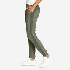 Women's Guide Lined Joggers | Eddie Bauer Best Joggers For Women, Best Travel Pants, Womens Joggers, Best Joggers, Alpaca Clothing, Hiking Boots Outfit, Hiking Pants Women, Linen Joggers, Travel Pants