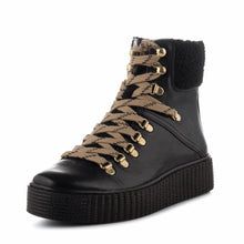 Winter Fashion Boots, Hiking Fashion, Ankle Boots Black, Black Leather Ankle Boots, Ankle Cuffs, Designer Boots, The Bear, Buy Shoes, Black Leather Boots