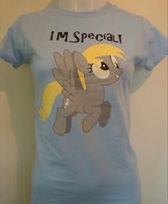 a t - shirt that says i'm special with a pony on the front