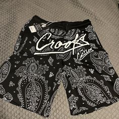 Paisley Script Knit Shorts Features Large Crooks & Castles Logo Printed In White At Front, With Drawstrings. White Paisley Print Throughout. 60% Cotton, 40 % Polyester Machine Washable, Hang To Dry Print May Vary *Yb3* Gangster Disciples, Sweatpant Shorts, Witcher Geralt, Cholo Art, Crooks And Castles, Bandana Design, Black Athletic Shorts, Drawstring Waist Shorts, Bandana Print