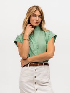 GREEN SOLID Our warm-weather must-have Cap Sleeve tunic-style shirt in a vibrant green cotton voile. Summer Green Shirt For Daywear, Green Shirt For Summer Daywear, Casual Green Summer Blouse, Green Casual Shirt For Summer, Chic Green Shirt For Daywear, Green Short Sleeve Top For Work, Green Relaxed Fit Top For Daywear, Green Cotton Top With Rolled Sleeves, Light Green Short Sleeve Tops For Spring