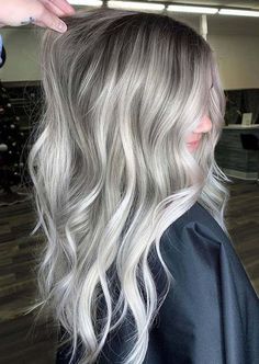 Ice Blonde Hair, Grey Hair Inspiration, Cool Blonde Hair, Hair Gray