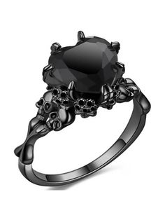 Vintage Punk Fashion, Diamond Skull, Romantic Rings, Vintage Style Rings, Skull Fashion, Vintage Punk, Black Diamond Ring, Black Skulls