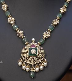 Pearl Jewelry Design, Beautiful Gold Necklaces, Gold Jewelry Simple Necklace, Jewelry Set Design, Gold Necklace Indian Bridal Jewelry, Pearl Necklace Designs, Silver Wedding Jewelry, Real Gold Jewelry, Beaded Necklace Designs