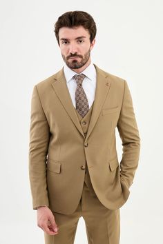 Product Content: %42 Wool %55 Viscon %3 Elastane Product Detail: Collar Type: Mono Collar Pocket: Cover Pocket Mold: Slim Fit Mannequin Dimensions: Height: 180 cm Weight: 78 Specimen Size: 50 Pieces Men, Crisp White Shirt, Suits For Sale, Slim Fit Suit, Three Piece Suit, Business Events, Polished Look, Types Of Collars, White Shirt