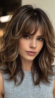 🌟 Revitalize the Game-Changing Hair For Fall 2024 Layered Haircuts for Long Hair | Modern Shoulder Length Wavy Hair With Layers, 70s Layered Hair, Medium Length Hair Wavy, Medium Wavy Haircuts, Different Hair Cut, Hair For Fall, Layered Haircuts For Long Hair, Medium Length Hair With Bangs, Rocker Hair