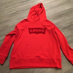 Levi’s Hoodie Sweatshirt Small Red With Levi Suede Feel Logo Graphic On Front. See Photos Nwt Red Hooded Top With Letter Print, Red Hooded Tops With Letter Print, Red Letter Print Hoodie Top, Casual Red Fleece Hoodie, Sporty University Red Hoodie Top, University Red Sporty Hoodie Top, Red Drawstring Hood Sweatshirt For Fall, Casual Red Hooded Top, Red Hoodie With Ribbed Cuffs And Relaxed Fit