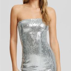 Bershka Sparkly Sequinned Bandeau Neckline Mini Dress With Side Ruffle #Sparkly #Sequin #Nye #Minidress Silver Sequin Dress Short, Silver Sparkly Dress, Bershka Dresses, Disco Birthday, Disco Birthday Party, Sequin Dress Short, Silver Sequin Dress, Party Inspo, Sparkly Dress