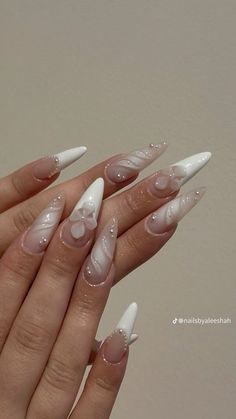 White Almond Nails Designs, Nail Inspo Korean, Md Nails, Uni Nails, Chrome Summer Nails, Summer Chrome Nails, Chrome Manicure, White Chrome Nails, Blue Chrome Nails