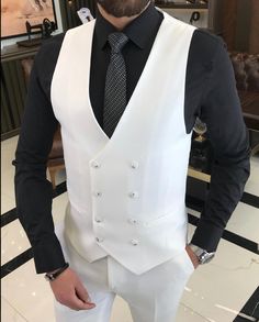 Collection : Spring Summer ☀️Available Size : 46-48-50-52-54-56Concent: 49 viscon % 40 polyester % 2 elestan White Sleeveless Formal Suit, Fitted White Suit For Winter, Winter White Fitted Tuxedo, White Sleeveless Suit For Wedding, White Winter Wedding Suits, Tailored White Suits For Winter, Tailored White Winter Suits, White Winter Suits For Formal Occasions, Ivory Suit