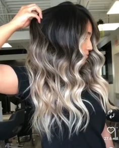 Dark Brown Hair Balayage Edgy, Dark Hair Platinum Balayage, Brown Hair On Top Blonde On Ends, Hombre Hair Brown To Blonde, Bayalage Brunette Blonde Dark Roots, Dark Roots Ombre Hair, Black Roots Hair Color, Dark Brown Fade To Blonde Hair, Black Root Smudge Blonde