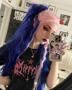 Quirky Hair, Creative Hair Color, Dyed Hair Inspiration, Alternative Hair, Hair Dye Colors