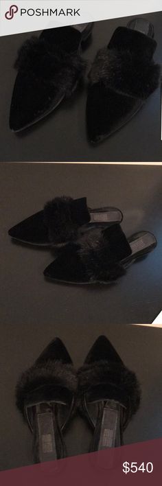 Sanayi313 slides fits size 8-8.5 Sanayi 313 slides fur and velvet Sanayi 313 Shoes Flats & Loafers Fringe Booties, Designer Slippers, Selling On Poshmark, Shoe Size Chart, Zara Women, Free Items, Luxury Items, Stuart Weitzman, Slides