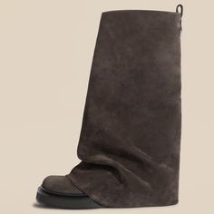 Women's leather boots, thick high-heeled pleated boots, plus size, fashionable, autumn and winter Cow Hide Shoes, Brown Boots Women, Flat Heels, Brown Cowhide, Boot Style, Slouched Boots, Martin Boots, Long Boots, Shoes Leather