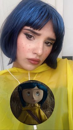 Coraline Button Eyes Makeup, Coraline Makeup Tutorial, Coraline Wig, Coraline Costume Women, Unique Single Halloween Costumes, Coraline Make Up Halloween, Coraline Cosplay Makeup, Coraline Jones Costume, Caroline Makeup