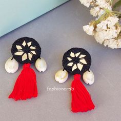 This Fashioncrab Handmade Red Black Mirrow Work Earrings is made of Mirror, Seashells, and Thread. Women first love will always be jewelry; especially fashion jewelry completes the woman look. They can wear it on a different occasion and places like college or office party or beachside. You can match it with salwar suit, saree, Kurta ... Saree Kurta, Parrot Earrings, Work Earrings, Bold Statement Jewelry, Chandbali Earrings, Thread Earrings, Indian Bollywood, Work Jewelry, Office Party