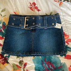 This Is A Dark Blue Mini Denim Skirt, It Comes In A M And A Belt Ruffle Denim Skirt, Y2k Jean Skirt, High Waisted Jean Skirt, Mini Jean Skirt, Western Skirts, Mini Denim Skirt, Denim Skirts, Upcycled Denim, Country Girl