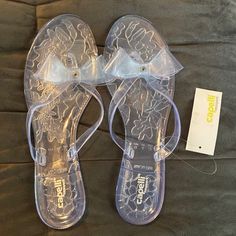 Women’s Clear Jelly Sandal! Size: 11 Fits Like A 10.5 Casual Clear Sandals For Summer, Casual Clear Sandals For Spring, Casual Transparent Sandals For Spring, Clear Open Toe Jelly Sandals For The Beach, Clear Sandals For Beach In Summer, Casual Clear Open Toe Sandals, Clear Open Toe Jelly Sandals For Vacation, Casual Jelly Sandals With Clear Strap, Casual Jelly Sandals With Clear Strap For Spring