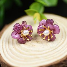 Natural Amethyst Sterling Silver Studs/ Earrings - Enumu Flower Gold Earrings, Ear Pins, Diamond Jewelry Designs, Gold Earrings Designs, Pearl Flower, Amethyst Earrings, Gold Jewellery Design, Retro Flowers, Pearl Stud Earrings