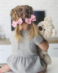 Kids Bow Hairstyle, Lus Hair, Melanie Harlow, Daughter Hairstyles, Baby Staff, Toddler Bows