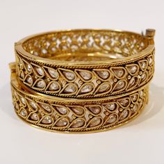 Gold plated Polki openable bangle pair/Statement Kada/Kundan Bangles/Bridal Bangle/Indian Wedding/Pakistani/Punjabi Hand Set Bangle For Wedding And Diwali, Hand Set Bangle For Wedding During Diwali, Kundan Cutdana Bangle For Wedding, Cutdana Kundan Bangle For Wedding, Festive Bridal Bangle Sets With Hand Set, Festive Kundan Bridal Bangle Set, Heavy Kundan Bangle For Wedding, Bollywood Style Bangle For Diwali Wedding, Bollywood Bangle For Wedding And Diwali