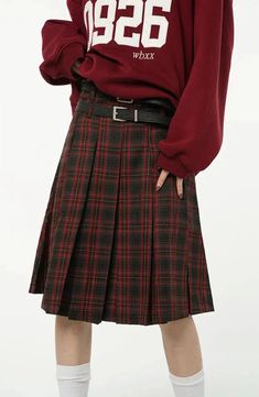 College Style A-Line Skater Midi Skirt Red Skater Skirt, Hip Hop Fashion 90s, Y2k Skirts, Red Plaid Skirt, Short Pollera, Crop Pullover, High Waist Short, Plaid Pleated Skirt, Corset Bustier