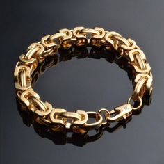 Brand New Women's 18k Gold Twisted Chain Link Bracelet Genuine 18k Gold Plated Sterling Silver (Stamped) Length - 8" 9mm Width Retail Price $350 Buy With Confidence From A Trusted Seller With A 99%+ Feedback Rating! A0418 (Id-385-) Luxury Gold Link Chain Bracelet, Luxury Gold Chain Bracelet, Luxury Gold Chain Bracelets For Formal Occasions, Elegant Gold Box Chain Bracelet, Luxury Gold Chain Link Bracelet For Formal Occasions, Elegant Metal Gold Bracelet With Box Chain, Formal Yellow Gold Chain Bracelet, Tarnish Resistant, Luxury Gold-tone Chain Bracelet For Formal Occasions, Formal Yellow Gold Chain Bracelet