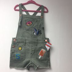 Brand New Army Green Shirt Overalls For Girls. Xs Cute Tops With Pockets, Playful Green Tops For Playdate, Playful Green Top For Playdate, Casual Tops With Pockets For Playtime, School Tops With Pockets For Spring, Spring School Tops With Pockets, Tops With Pockets For School In Spring, Spring Tops With Pockets For School, Green Short Overalls