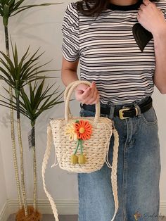 Bird in Bag - Exquisite 2024 Handcrafted Woven High-End Niche Ins Style Bag for Students and Office Professionals, Perfect for Daily, Casual, and Commuting Needs - Versatile and Stylish Womens Bag Y2k Shoulder Bag, Womens Bag, Trendy Shoulder Bag, Bird In Bag, Square Bag, Professions, Straw Bag, Bag Lady, Shoulder Bag