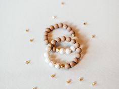 * If you love big, chunky beads- this is the bracelet for you! * Handmade in North Carolina * Features white turquoise for a simple, classic look * Choose your own size!  * Rosewood beads can be used for diffusing * One bracelet per order Click to see our other rosewood styles: https://www.etsy.com/shop/KelseyOBrienDesigns?ref=seller-platform-mcnav&section_id=38759716 --SIZING-- *We recommend sizing up one size for this bracelet! Choose your desired size from the drop down menu. We want you to feel comfortable while wearing your pieces! If you would like a different size, please make a note at checkout or message us. We will help you find the perfect fit. --BEADS-- * 10mm unfinished rosewood beads * 10mm white turquoise * Gold accent beads --HOW TO USE WITH ESSENTIAL OILS-- To use your ros Everyday White Stretch Bracelet With Large Beads, White Stretch Bracelet With Wooden Beads For Gift, White Wooden Beads Stretch Bracelet As Gift, White Wooden Beads Stretch Bracelet Gift, White Wooden Beads Bracelet, White Turquoise Jewelry, Single Bead, Chunky Beads, Diffuser Bracelets