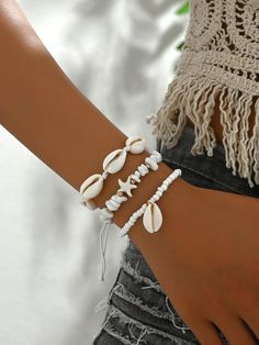 Blanco  Collar  Conchas   Embellished Vacation Shell Beaded Bracelets, Starfish Charm Bracelets For Beach Season, Adjustable Starfish Charm Bracelet, Collar Conchas, Travel White, Bohemian Beach Style, Seashell Bracelet, Surf Jewelry, Stella Marina