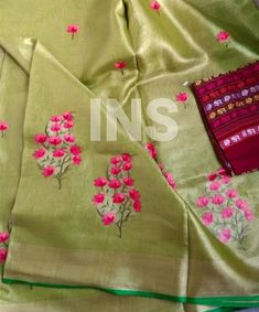 DISCRIPTION 100% Pure Linen Saree Linen By Linen Sari Pure Handloom Saree for Festive Wedding Sari Women Clothing Indian Sari Gifts Made in india Fabric PRODUCT DETAILS Auction For: 1 Saree with Blouse Piece Color: As shown in the picture Condition: New Work: embroidered Saree fabric : pure linen Saree length : 5.5 meters Blouse length : 0.8 meters Washing Instructions: Dry Clean Only Occasions: Wedding Wear, Party Wear, Festive Wear, Durga Puja, Indian Wear, Sangeet Wear, Bridal Wear, Chrismas Embroidered Pista Green Tissue Silk Sets, Green Anarkali Embroidered Tissue Silk Fabric, Embroidered Pista Green Chanderi Traditional Wear, Pista Green Embroidered Chanderi Traditional Wear, Unstitched Embroidered Pista Green Blouse Piece, Embroidered Tussar Silk Saree Set, Embroidered Pista Green Blouse Piece With Traditional Drape, Embroidered Pista Green Chanderi Blouse Piece, Embroidered Pista Green Blouse Piece For Saree