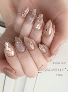 pink jelly nails nude. minimalistic nails. bridal pink nails. wedding nails. gold and pink nails. Summer Wedding Nails For Bride, Wedding Nails Gold, Gold And Pink Nails, Minimalistic Nails