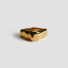 Irregular Square 18k Gold Ring - GRISÉ NYC 1 Traditional Styles, Square Ring, 18k Gold Ring, Square Rings, Timeless Accessories, Steel Ring, Steel Jewelry, Square Design, Stainless Steel Jewelry