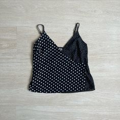 Asos Black And White Polka Dot Cami Top Blouse. Nwot. Size 2. Never Worn Without Tags. Perfect Summer Or Spring Top. Flowy And Flattering Fit. Perfect To Paint With Shorts, Jeans, Or Skirt. Very Light. #Cami #Polkadot #Coquette #Babydoll #Cottage Fitted Polka Dot Sleeveless Top, Fitted Polka Dot Top For Night Out, Spring Polka Dot Tops For Night Out, Polka Dot Tops For Spring Night Out, Chic Polka Dot Tops For Night Out, Asos Tops, Spring Tops, Shorts Jeans, Cami Top