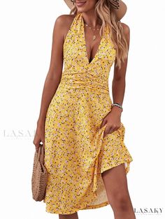 Lasaky - Floral Print Halter Neck Waist Cinched Casual Dress with Open Back and Flowy Hem Flowy Boho Dress, Wedding Party Dinner, Flowy Dress Boho, Summer Sundress, Spring Boho, Ruffle Mini Dress, Sleeveless Mini Dress, Printed Mini Dress, Boho Floral