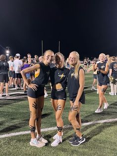 Black Out Fits For Football Games, Football Game Black Out Outfit, Black Out Ideas For Football Games, Blackout Theme Outfit, Blackout Theme Outfit Football, Blackout Outfit Spirit Week, Black Out Spirit Week, Black Out Outfits For Football Games, Black Out Fnl