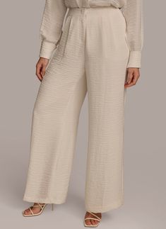 PLEATED WIDE LEG PANT Wide-leg Pants With Elastic Waistband For Daywear, Chic Pull-on Style Bottoms For Daywear, Relaxed Fit Wide Leg Pants With Pull-on Style, Versatile Wide-leg Pants With Loosely Fitted Hips, Versatile Wide-leg Pants With Loose Fit, Versatile Wide-leg Pants, Relaxed Full-length Bottoms With Elastic Waistband, Relaxed Wide Leg Pants With Elastic Waistband For Work, Relaxed Workwear Pants With Side Pockets